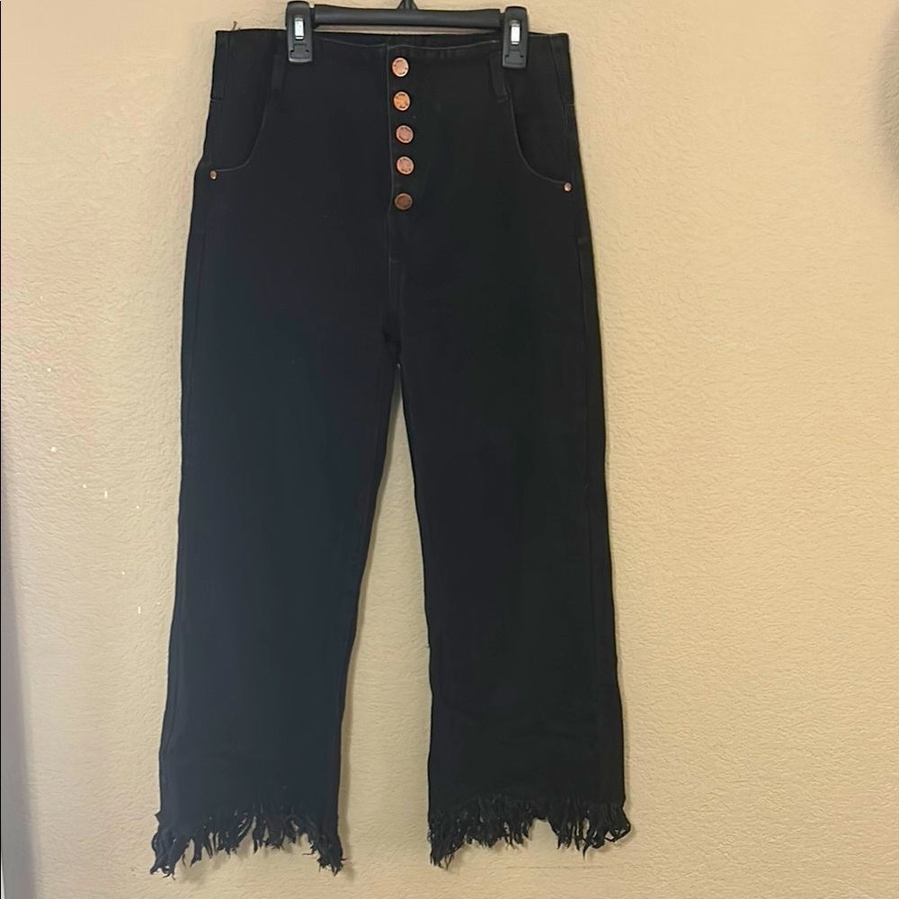 Black Frayed Hem Women Jeans
